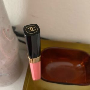 New Chanel ROUGE COCO GLOSS Moisturizing Glossimer Lip Gloss Lipstick Sesame 65